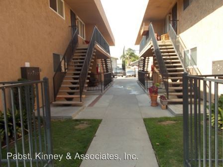 Foto del edificio - 3027 E 6th St