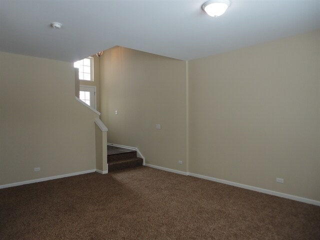 Building Photo - 10S418 Carrington Circle