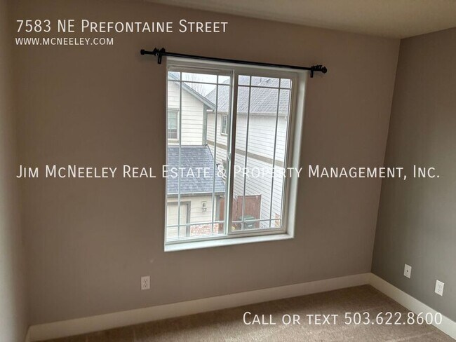 Foto del edificio - 7583 NE Prefontaine St