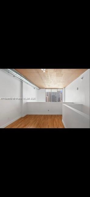 Building Photo - 690 SW 1st Ct