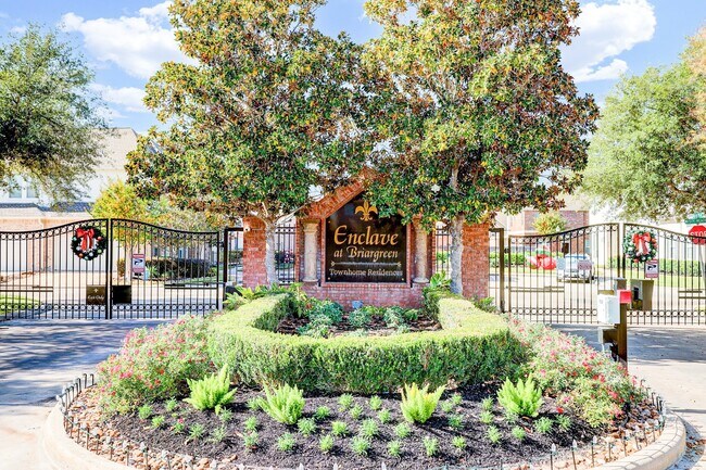 Foto del edificio - 2727 Misty Heath Ln