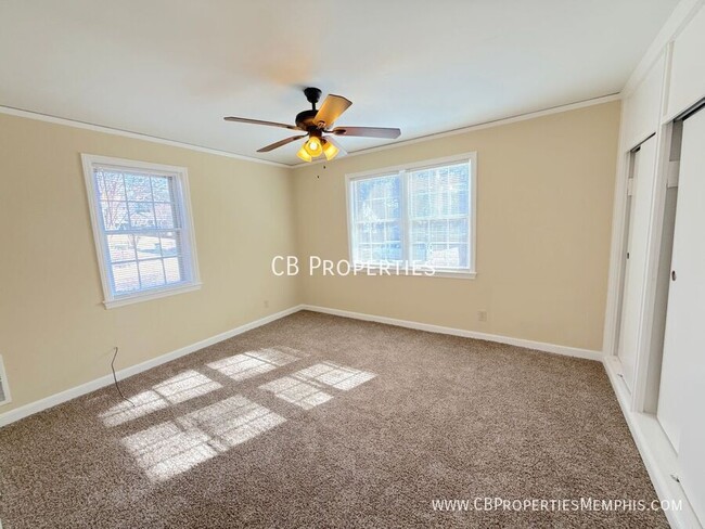 Building Photo - 3240 N Waynoka Cir