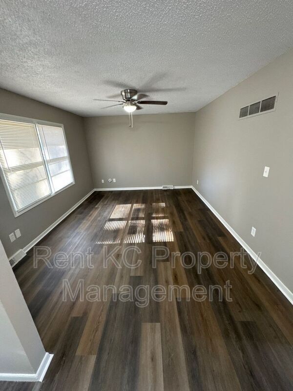 Foto del edificio - 218 SW 19th St