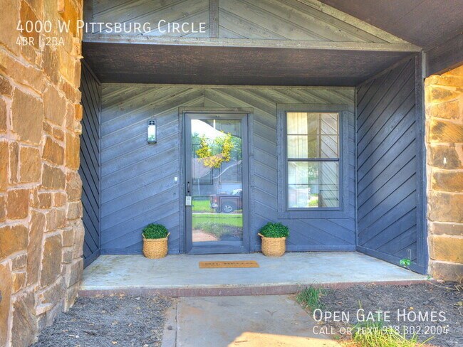 Foto del edificio - 4000 W Pittsburg Cir
