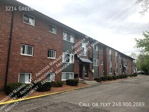 Building Photo - 3214 Greenfield Rd