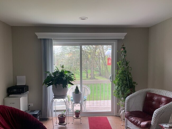 Foto del edificio - 605 Chardonnay Ln