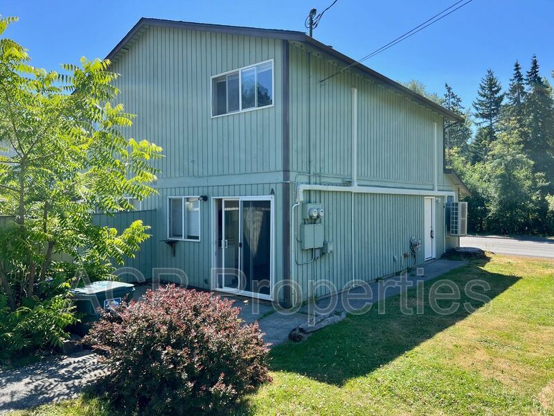 Foto principal - 1701 Cowgill Ave