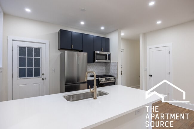 Foto del edificio - 4636 N Hamilton Ave