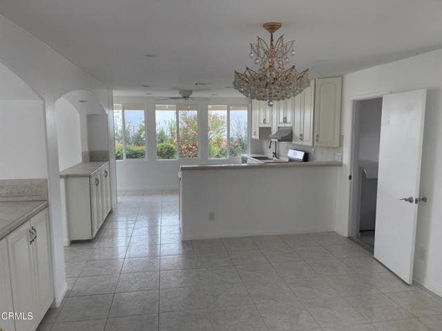 Building Photo - 1148 Colina Vista