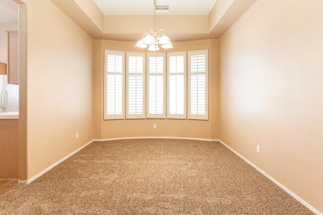 Foto del edificio - 5608 Rustic View Ct