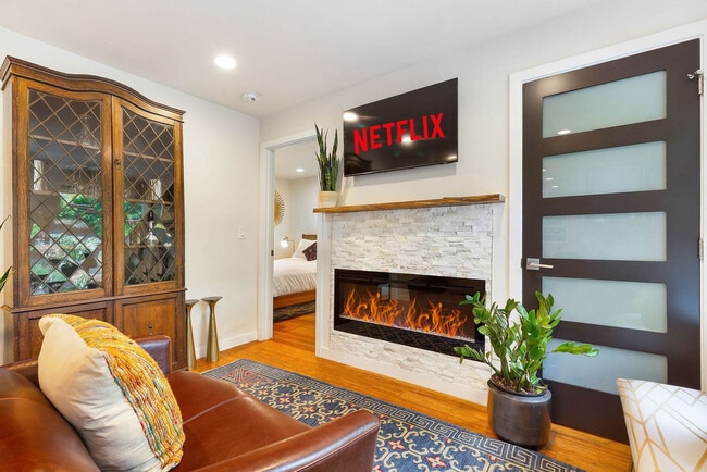 Building Photo - 3005 NW 92nd St