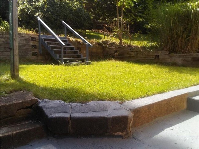 Photo - 1514 Wolfe Ave House