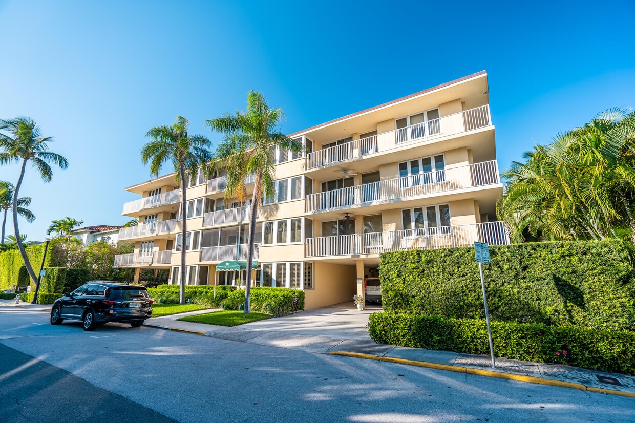 223 Atlantic Avenue 2d Palm Beach Fl 33480 - 223  Atlantic Avenue 2d Palm Beach Fl 33480