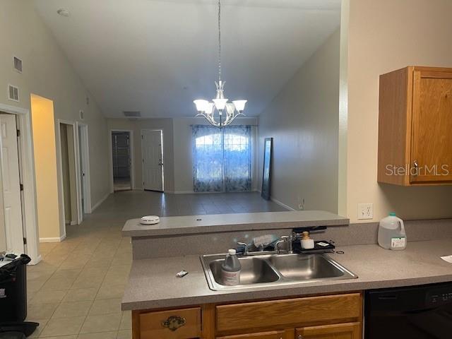 Foto del edificio - 38 Pine Hurst Ln