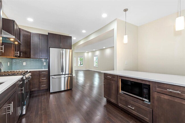 Foto del edificio - 75 Winchester St