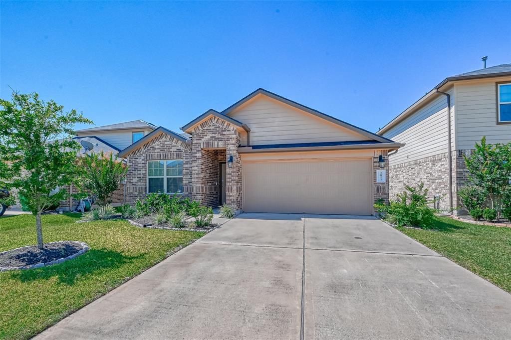 2023 Bravos Manor Ln, Fresno, TX 77545 House Rental in Fresno, TX