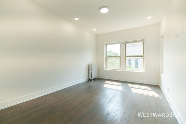 Foto del edificio - 6209 N Glenwood Ave