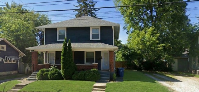 Photo - 809 E 52nd St House