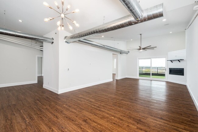Building Photo - 1803 Ramada Blvd