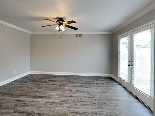 Foto del edificio - 3394 E Mirada Rd