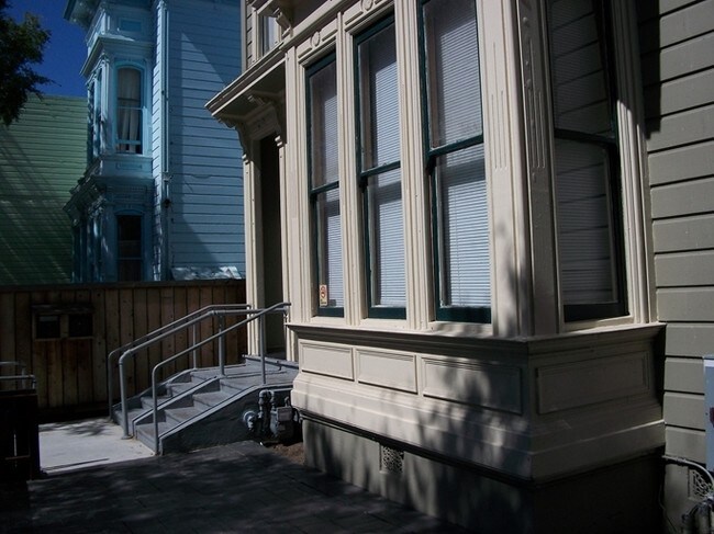 Foto del edificio - 2927-2929 Folsom St