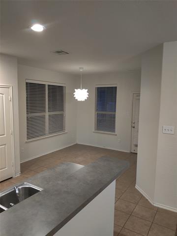 Building Photo - 9417 Waterman Dr