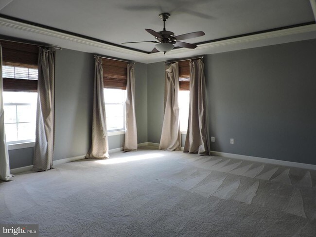 Building Photo - 7205 Darby Downs