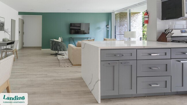 Building Photo - 6220 Springhill Dr