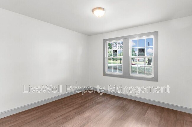 Foto del edificio - 2608 20th Ave N