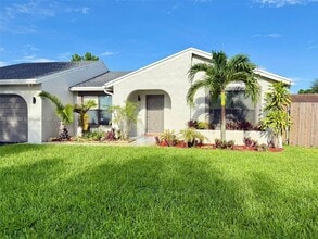 Building Photo - 5259 SW 117th Ave