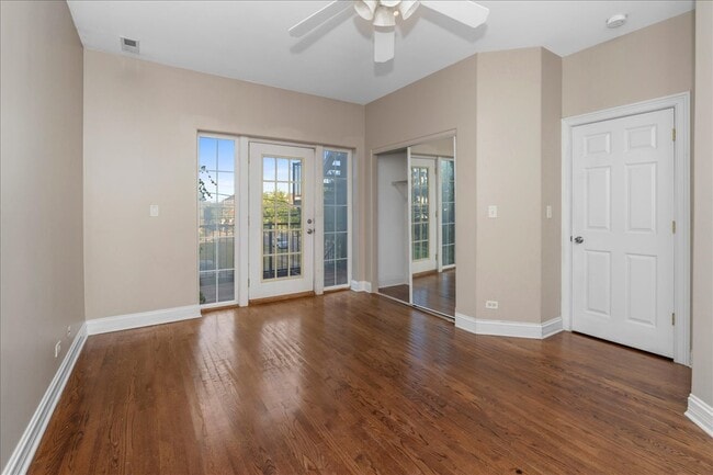 Building Photo - 6500 S Minerva Ave