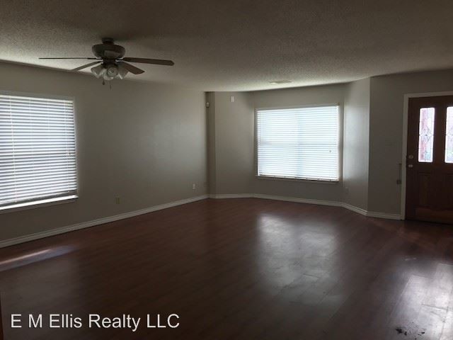 Building Photo - 4 br, 2.5 bath House - 10167 Sunset Place