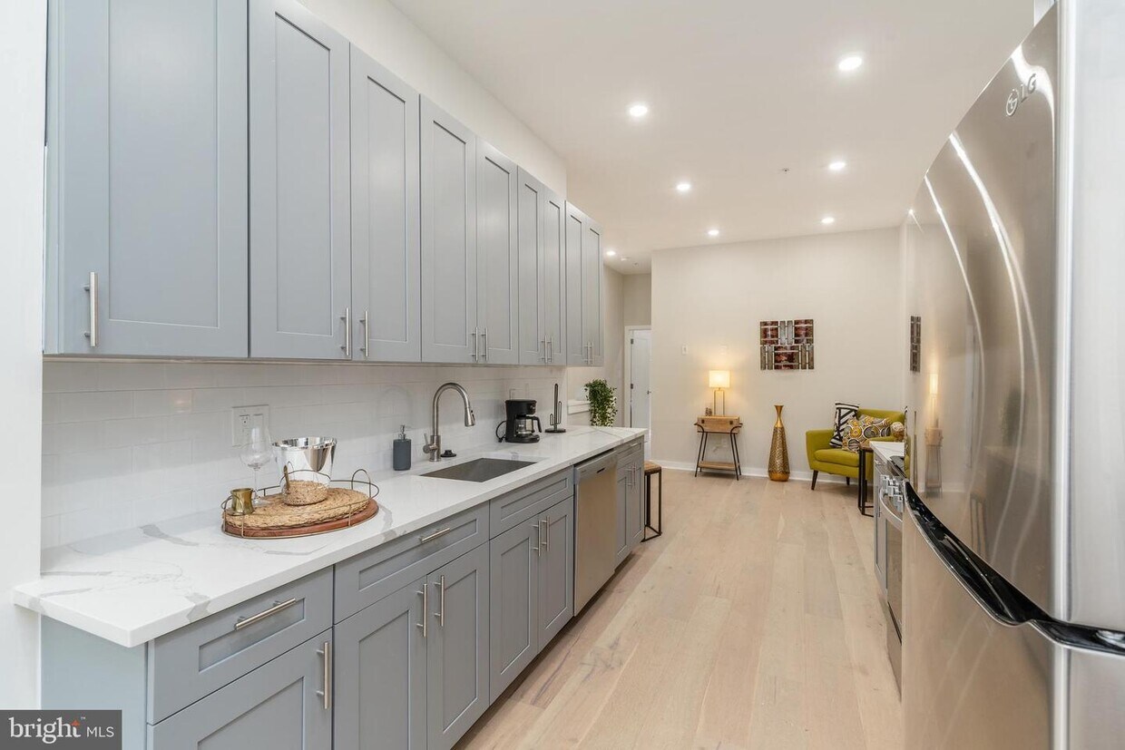 Foto principal - 2102 N Percy St