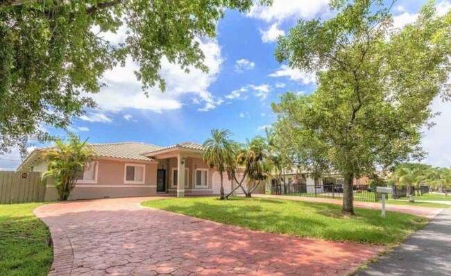 Building Photo - 9840 NW 28th Ter