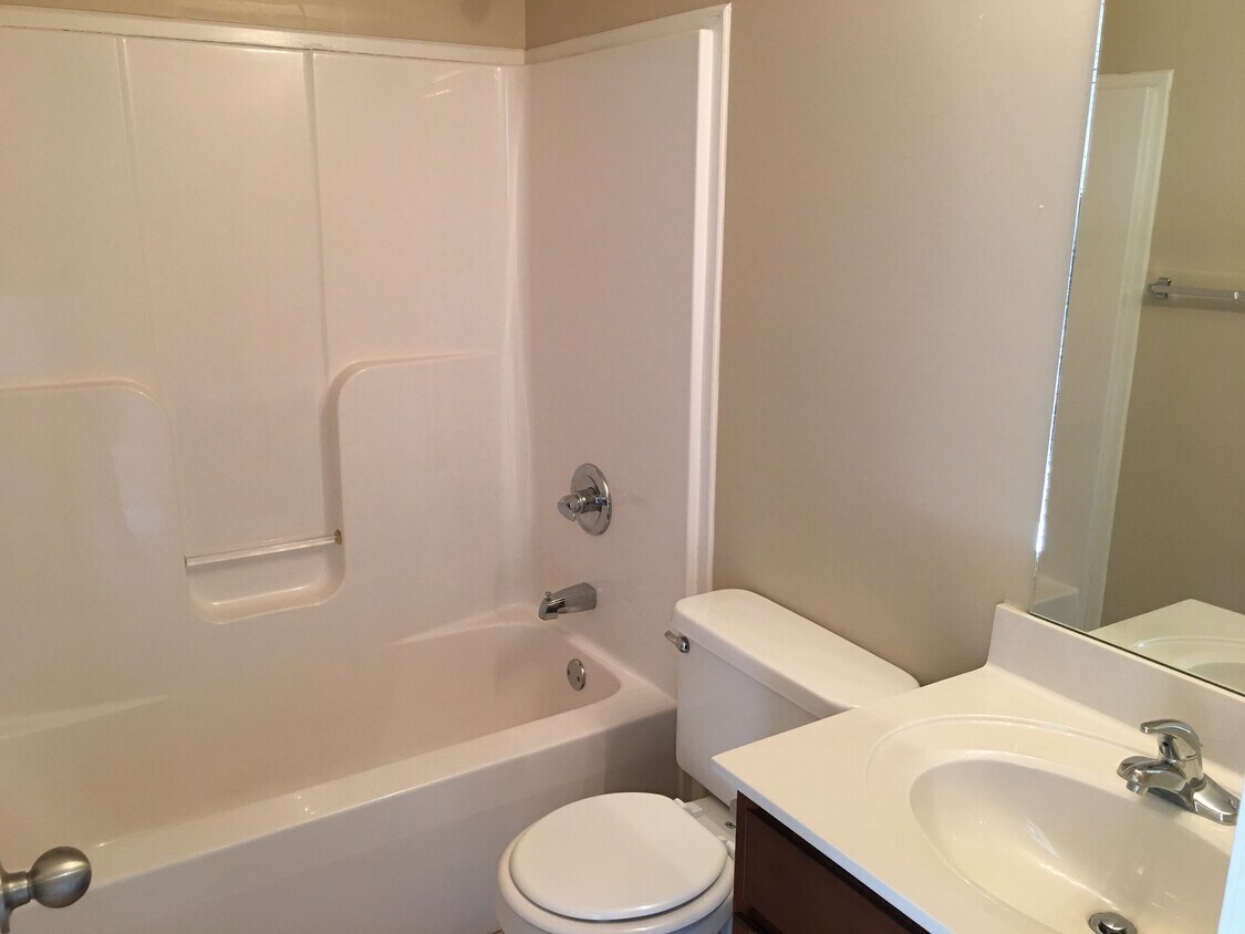 Foto del edificio - 793 Cherrybark Ln