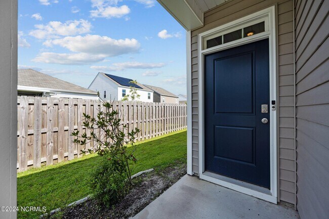 Building Photo - 207 Airlie Vista Ln