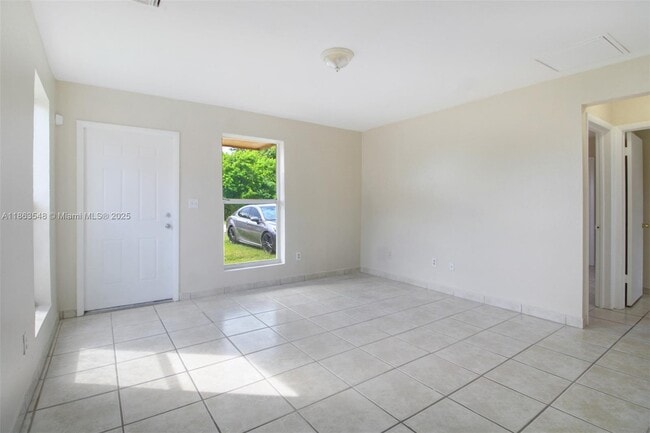 Foto del edificio - 11332 SW 207th Dr