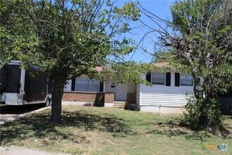 Building Photo - 1306 Connell Dr