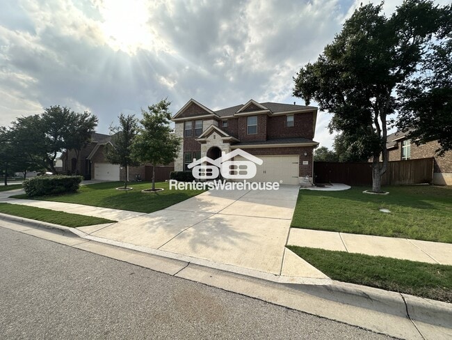 Building Photo - 4213 Valley Oaks Dr
