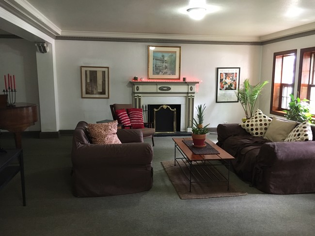 Lobby - Windsor Apartments