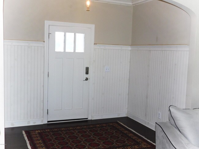 Building Photo - 158 Mardella Way