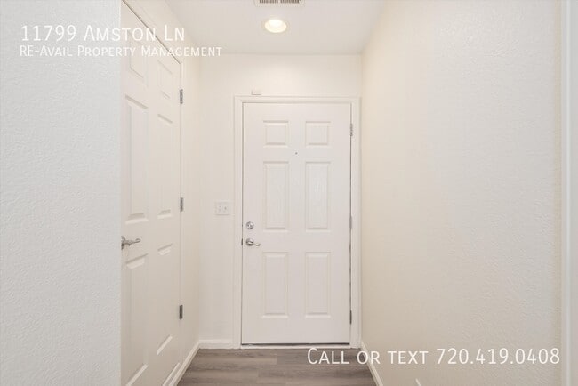 Building Photo - 11799 Amston Ln