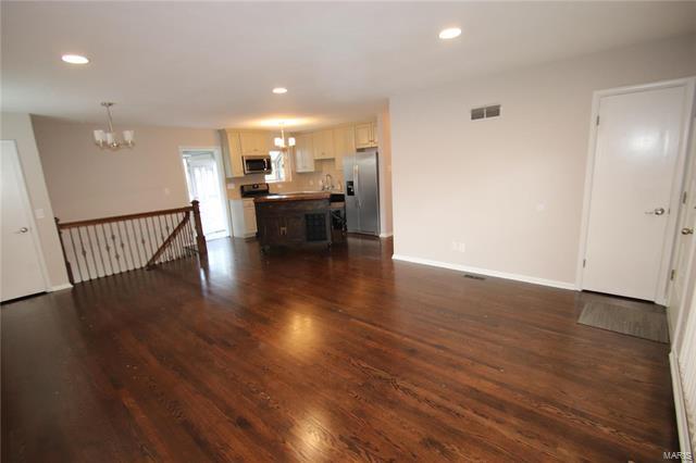 Building Photo - 7489 Teasdale Ave
