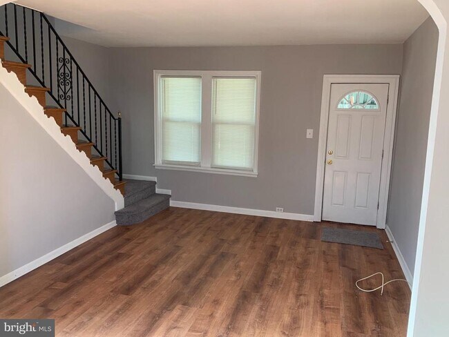 Foto del edificio - 254 Cedar Ave