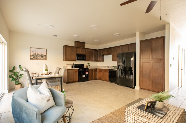Foto del edificio - 938 N Olive Ave