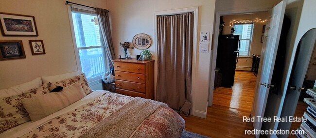 Foto del edificio - 145 Hillside St