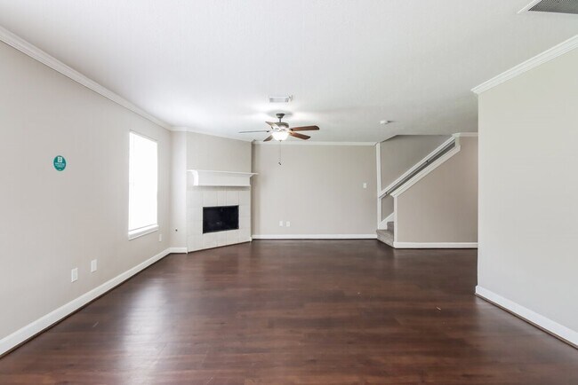 Foto del edificio - 6407 Crim Ct