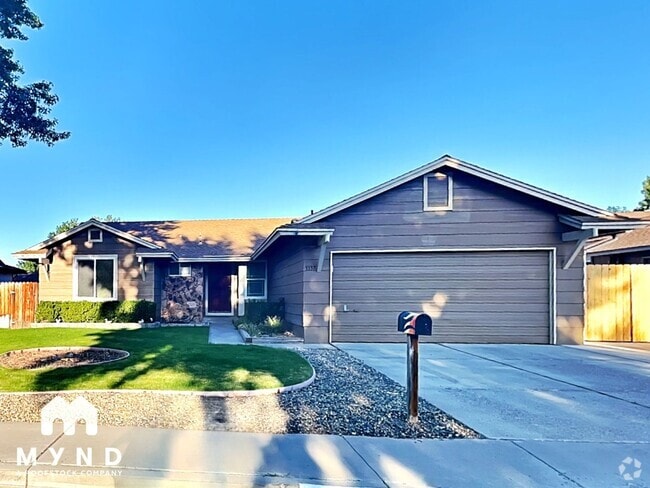 Building Photo - 3337 Montezuma Way
