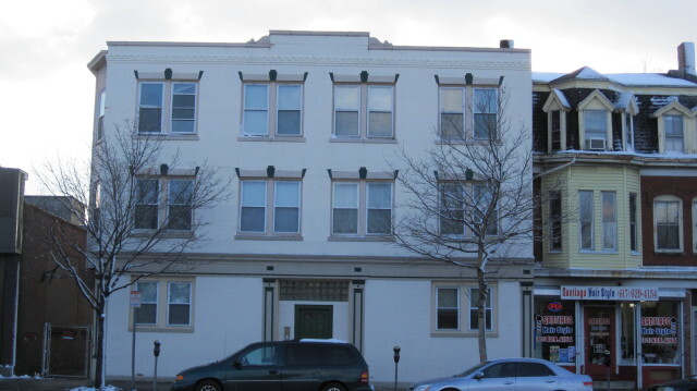 Primary Photo - 134 Broadway