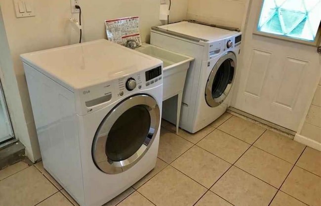 Foto del edificio - 11 NE 17th Ave